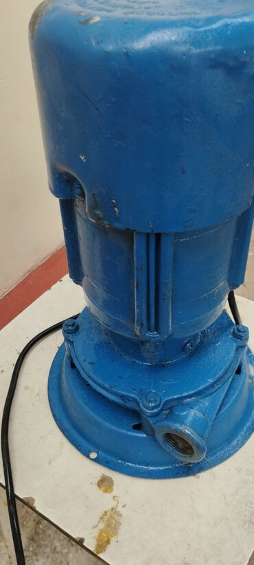 водяной компрессор: Водяной насос фирмы Агидель2300