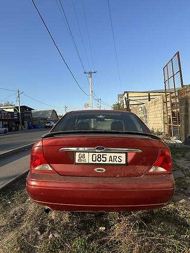 c class w204: Ford Focus: 2001 г., Механика, Бензин, Седан — 1