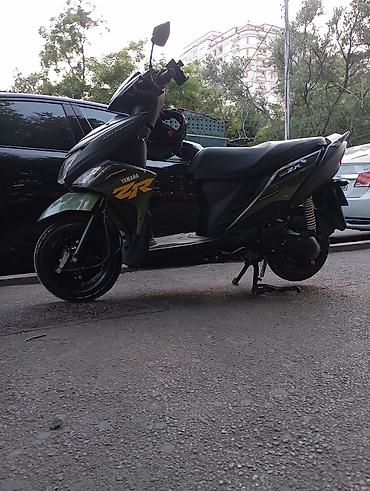 Транспорт: Yamaha rayzet Şəkillərdə görünən model qara və tünd yaşıl rəng — 3