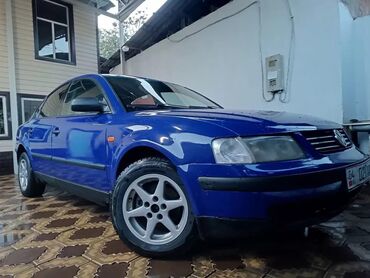 Volkswagen: Volkswagen Passat: 1997 г., 1.6 л, Механика, Газ, Седан