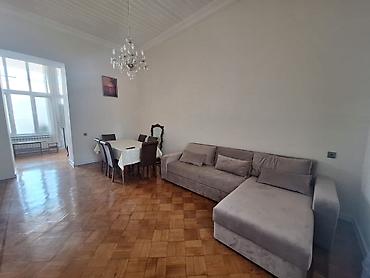 Bakı, 2 otaqlı, Köhnə tikili, 72 kv. m