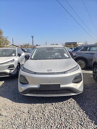 tiguan: Кроссоверы и SUV — подборка моделей 1) Volkswagen Tiguan (белый — 4