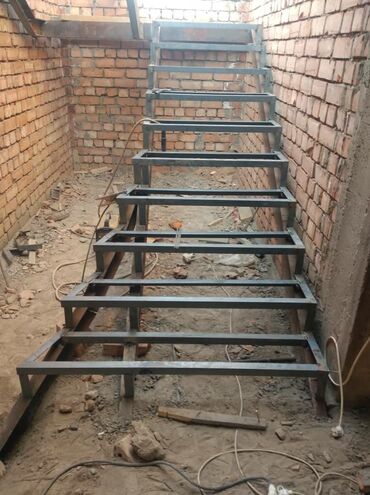 Деревянные лестницы: Деревянная лестница Для дома, Бесплатный замер, Вид дерева: Сосна, Стиль: Лофт — 13