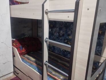 детские кроватки для детского сада: Двухъярусная кровать, Для мальчика, Б/у