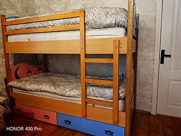 Mebel: Oğlan və qız üçün, İşlənmiş, Çarpayı, Matras ilə, Siyirməli, Taxta — 4