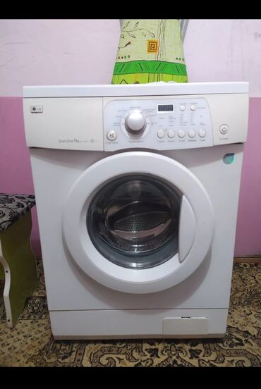 продаю стиральную машину полуавтомат: Стиральная машина LG, Б/у, Автомат, До 5 кг