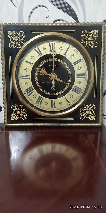 Антикварные часы: Продам антикварные часы, СССР, рабочие. Цена 3000 сом каждый, без — 10