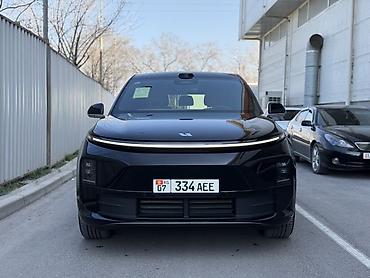 Lixiang: Lixiang L8: 2025 г., Гибрид, Кроссовер — 3