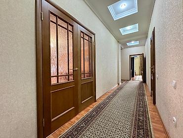 flat osh: 🏡 Сдаётся 4-комнатная квартира на длительный срок 📍 Район: Южный — 8