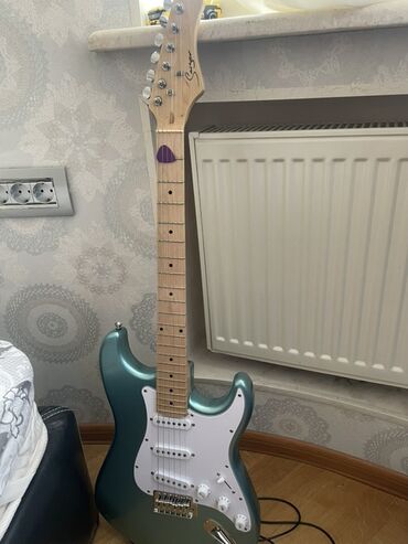 Səs avadanlığı: Elektron gitara, 6 sim, Yeni, Ünvandan götürmə, Pulsuz çatdırılma