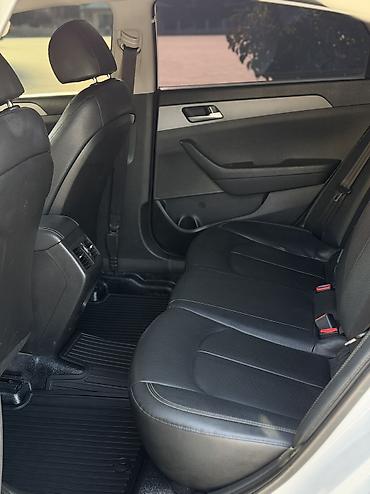 Продажа авто: Hyundai Sonata: 2018 г., 2 л, Автомат, Газ, Седан — 10