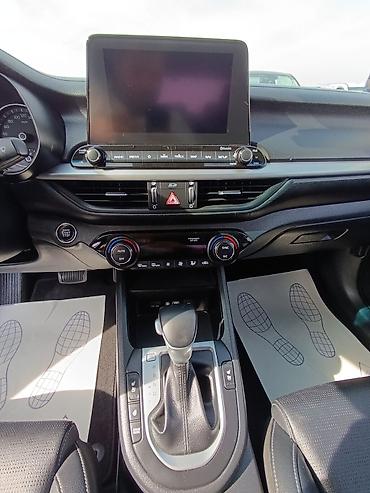 Kia: Kia K3: 2020 г., 1.6 л, Вариатор, Бензин, Лимузин — 6