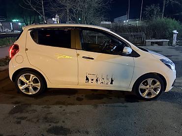 Chevrolet: Chevrolet Spark: 2016 г., 1 л, Автомат, Бензин, Хэтчбэк — 3