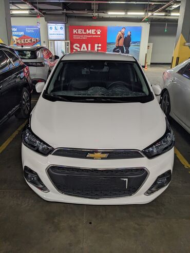 Chevrolet: Chevrolet Spark: 2018 г., 1 л, Вариатор, Бензин, Седан
