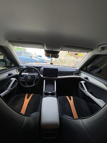 BYD: BYD Yuan Up: 2025 г., Электромобиль, Кроссовер — 8