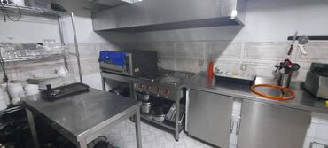 Restoran, kafelər: Nəsimi rayonu,28 may metrosunun yaxınlığında, 4 otağlı 200 kv.m sahəsi — 14