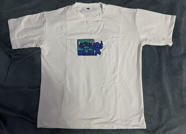 Kostyumlar: Mavi stich S razmer oversize təzə t-shirt