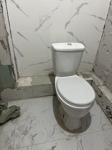 купить бу унитаз: Унитаз Напольный, Б/у, Материал: Керамика