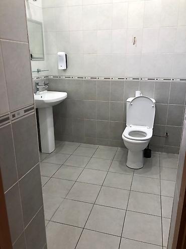 продаю или сдаю: Сдаю отличный 2 этажный дом под бизнес. Отличное месторасположение — 10