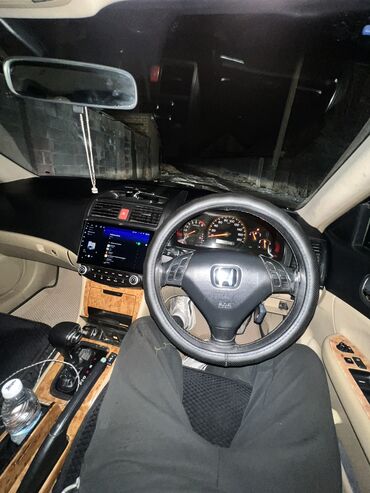 Honda: Honda Accord: 2004 г., 2.4 л, Автомат, Бензин, Универсал — 7