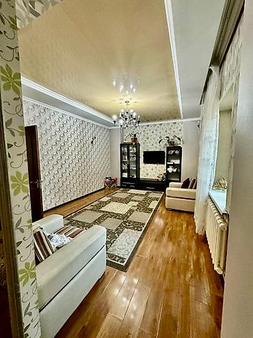 Продажа коттеджей и домов: ПРОДАЕТСЯ ДОМ🏡 В ж/м Учкун, по улице Шабдан Баатыра, на первой линии — 11