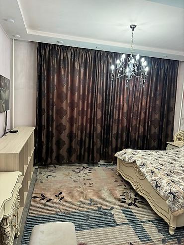 Долгосрочная аренда домов: 186 м², 5 комнат, Парковка, Балкон застеклен, Бассейн — 30