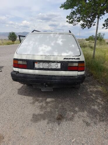 Volkswagen: Volkswagen Passat: 1991 г., 1.8 л, Механика, Бензин, Универсал — 7
