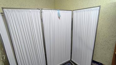 Другие хозтовары: 🔹 Складная перегородка для помещений 2 шт Продаётся практичная и