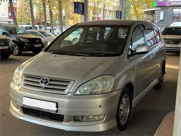Продажа авто: Toyota Ipsum: 2002 г., 2.4 л, Автомат, Газ, Минивэн