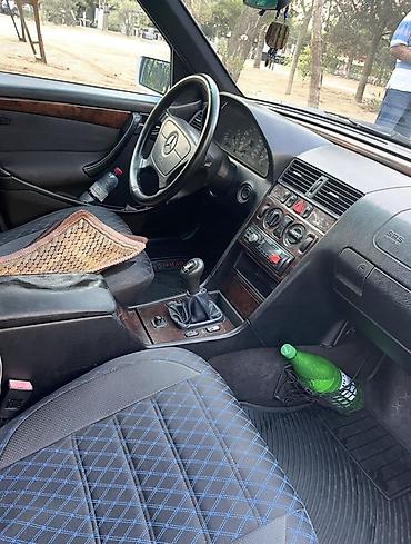 mersedes benz c: Mercedes-Benz C-Class: 1.8 l | 1998 il Universal — 5