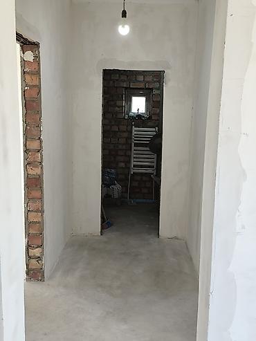 Продажа коттеджей и домов: 3 комнаты, 90 м², 4 соток, Бишкек, Оскон-ордо ж/м Собственник — 17