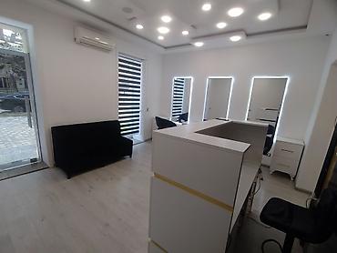 Salon, tibbi mebel: Razin Bakixanov qesebesi merkezi yolun üstünde., Gozellik salonunun — 1