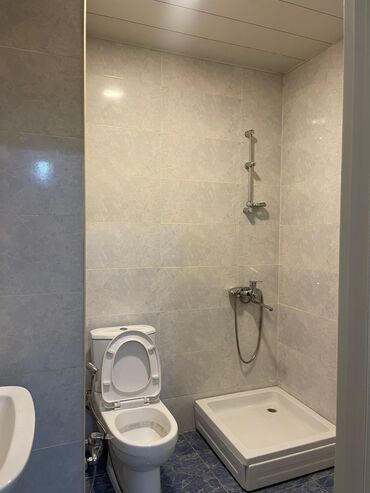 Uzunmüddətli kirayə mənzillər: Kırayə Mıda 2 hovsan 4 otaq əşyalı 500 əşyasız 400 — 9