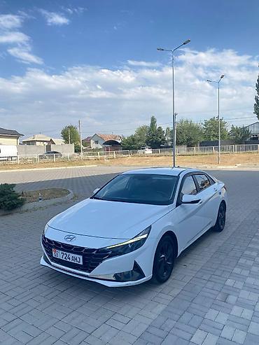 byd e6: Hyundai Avante: 2021 г., 1.6 л, Вариатор, Гибрид, Седан — 1