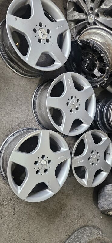шины и диски на хундай портер: Литые Диски R 18 AMG, Комплект, отверстий - 5