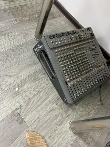 Другие комплектующие: Продаётся и сдаётся музыкальная Аппаратура есть разные листайте и в — 16