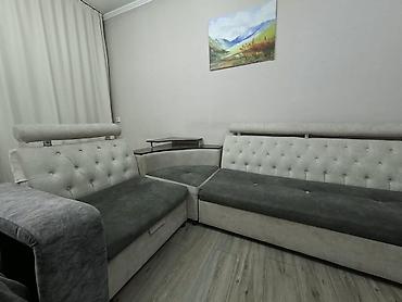 колдонулган шкаф: Бурчу бар диван, Кутулар менен — 2