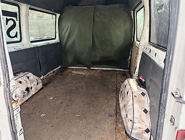 троктир 82: Ford Transit: 2004 г., 2 л, Механика, Дизель, Фургон — 5
