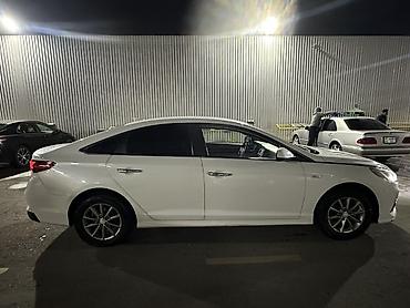 hyundai sonata 1: Hyundai Sonata: 2018 г., 2 л, Автомат, Газ, Седан — 4