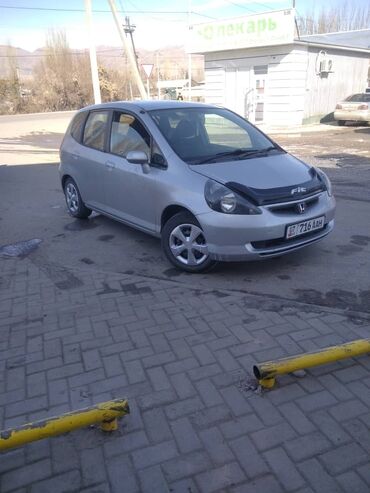 Honda: Honda Fit: 2003 г., 1.3 л, Автомат, Бензин, Хэтчбэк