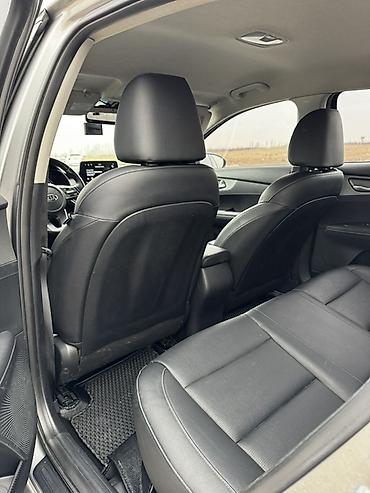 Kia: Kia K3: 2019 г., 1.6 л, Вариатор, Бензин — 19