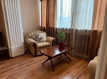 9мкр: 🏡 Продаётся 4-комнатная квартира 160 м² 📋 Основные характеристики • 🛏 — 3