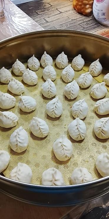 Нужен заготовщик на манты, опытный, чистоплотный, зп 2000с с 8.00 до