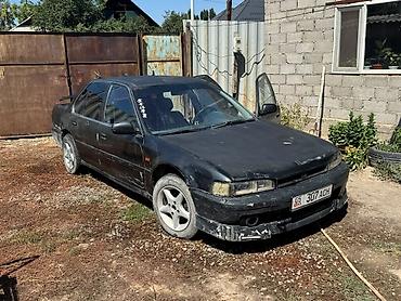 суу химия: Honda Accord: 1990 г., 2.3 л, Кол менен иштөөчү, Бензин, Седан — 8