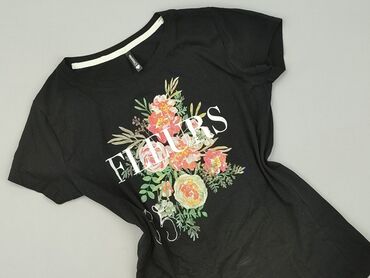Women: Women`s T-shirt, size S (EU 36)