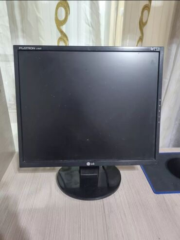 Мониторы: Монитор, LG, Б/у, LED, 18" - 19"