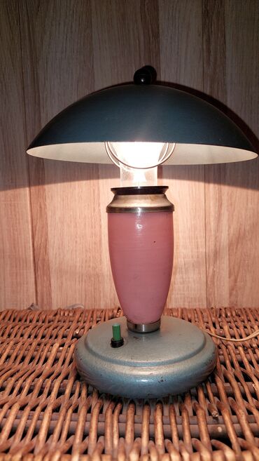 советские чайники: Лампа СССР 1958 года,редкая в нашей стране.в хорошем состоянии. не