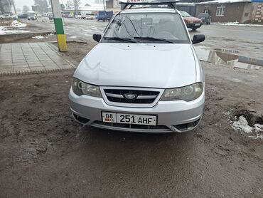 Daewoo: Daewoo Nexia: 2010 г., Седан — 2