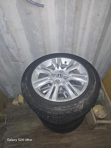 генератор honda: Колеса в сборе R 15, Б/у — 3