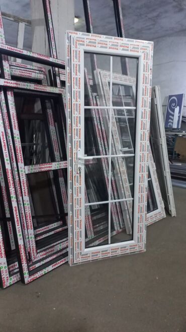 Plastik pəncərələr: Şəbəkəli Pəncərələr — 21